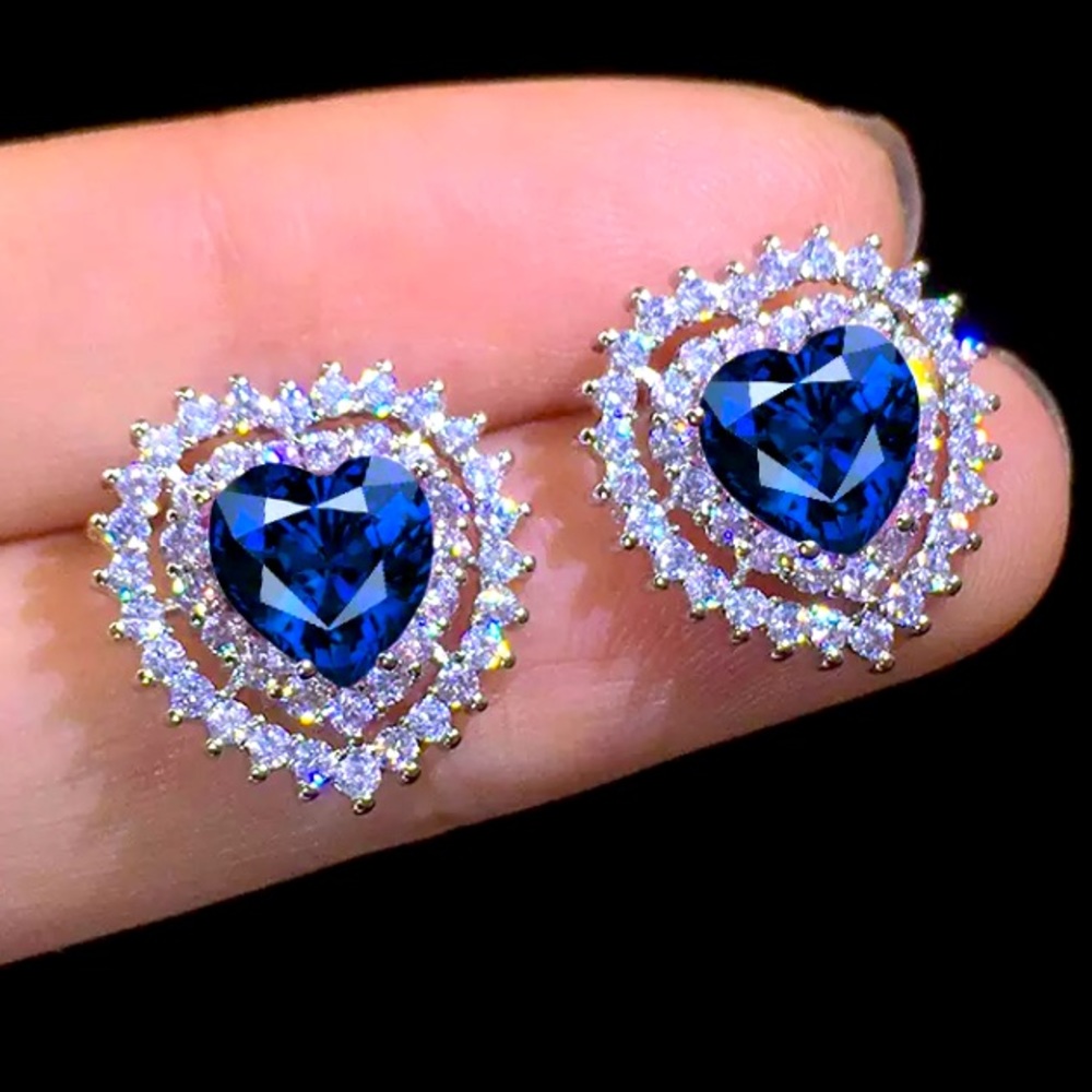 Blue Heart 925 Silver Stud Earrings - Picture 1 of 4